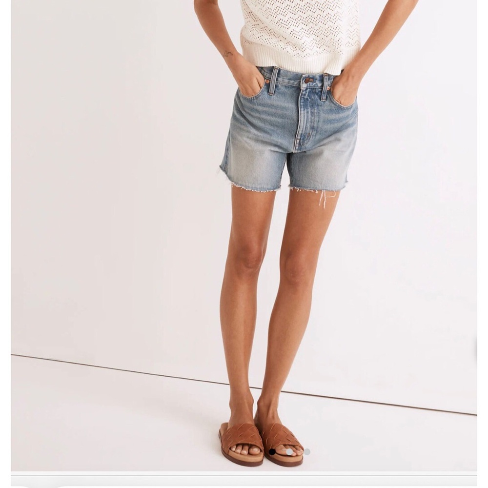 Madewell Relaxed Mid-Length Denim Shorts Size 23